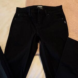 Fred Segal Women's Sleek Black Skinny Jeans